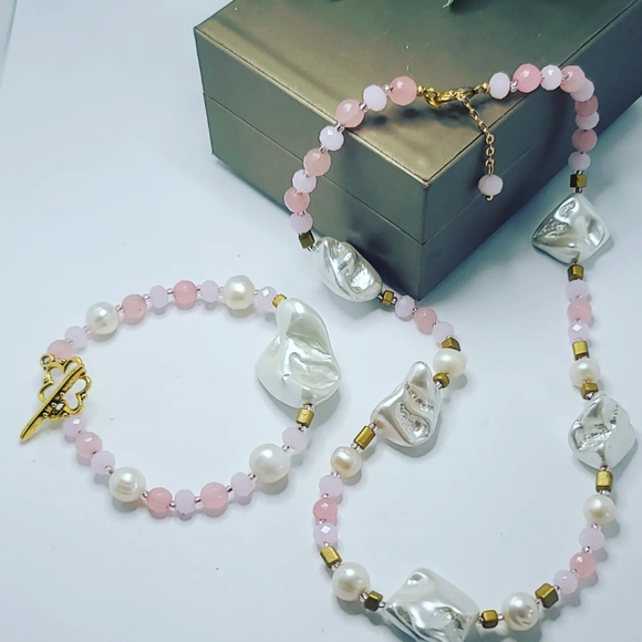 Rose Quartz set - Picture 2 of 5